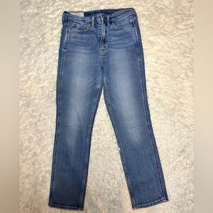 GAP Women's Skinny Jeans in Denim Blue